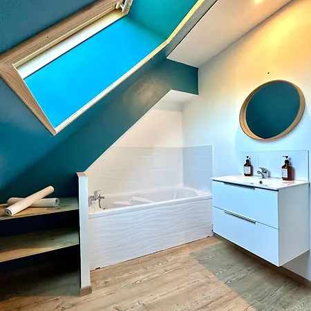 La Framboisine -plage A 6min-jardin-wifi-parking בית נופש *