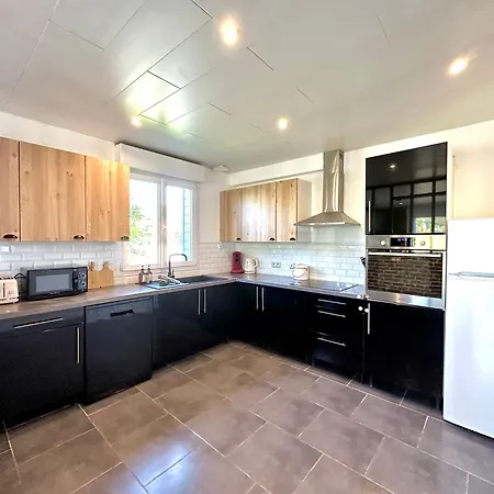 La Framboisine -plage A 6min-jardin-wifi-parking