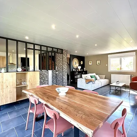 La Framboisine -plage A 6min-jardin-wifi-parking בית נופש *