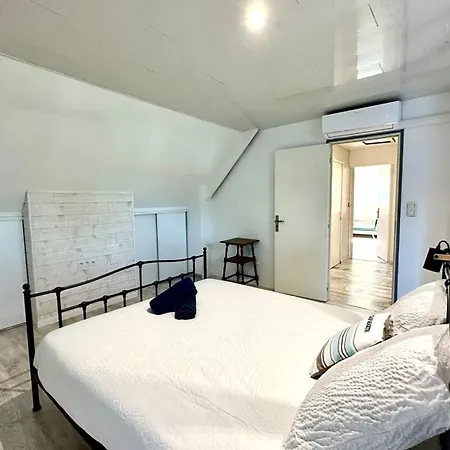 La Framboisine -plage A 6min-jardin-wifi-parking בית נופש